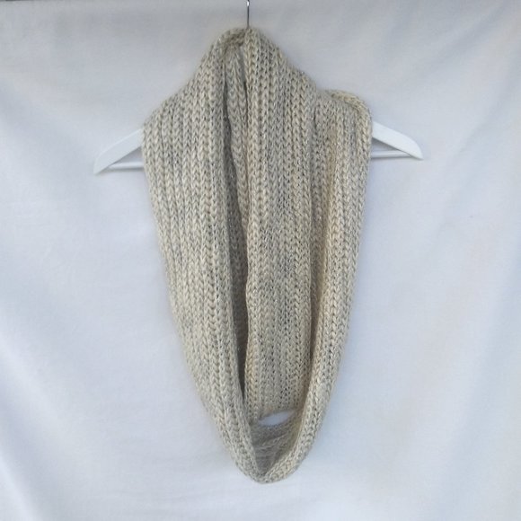 J.Crew Infinity Scarf - Picture 1 of 4